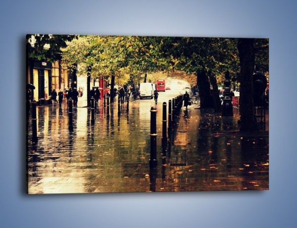 Obraz na płótnie – Deszczowa jesień w Moskwie – jednoczęściowy prostokątny poziomy AM383