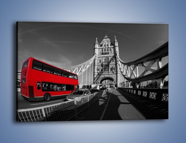 Obraz na płótnie – Tower Bridge i czerwony autobus – jednoczęściowy prostokątny poziomy AM394