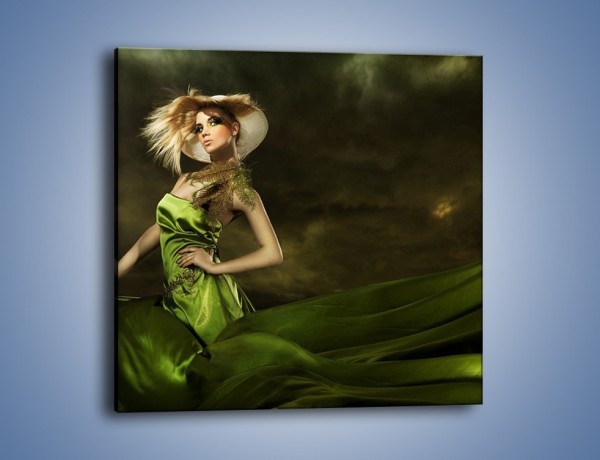 Obraz na płótnie – Kobieta ubrana w zieleń – jednoczęściowy kwadratowy L098