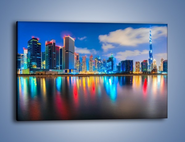 Obraz na płótnie – Kolory Dubaju odbite w wodzie – jednoczęściowy prostokątny poziomy AM740