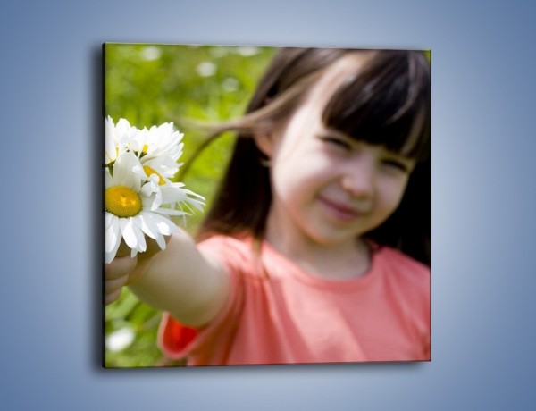 Obraz na płótnie – Kwiatki od małej dziewczynki – jednoczęściowy kwadratowy L255