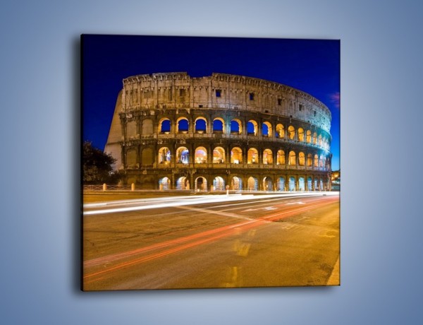 Obraz na płótnie – Koloseum po zmierzchu – jednoczęściowy kwadratowy AM443