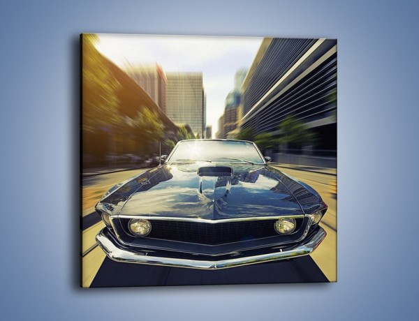 Obraz na płótnie – Ford Mustang w mieście – jednoczęściowy kwadratowy TM215
