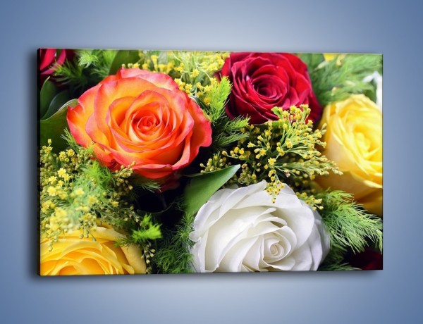 Obraz na płótnie – Róże z polnymi dodatkami – jednoczęściowy prostokątny poziomy K061
