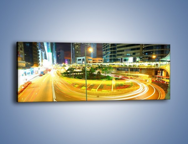 Obraz na płótnie – Światła samochodów w ruchu – jednoczęściowy panoramiczny AM280