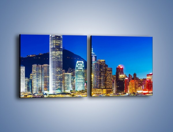 Obraz na płótnie – Oświetlone wieżowce Hong Kongu – dwuczęściowy kwadratowy poziomy AM498