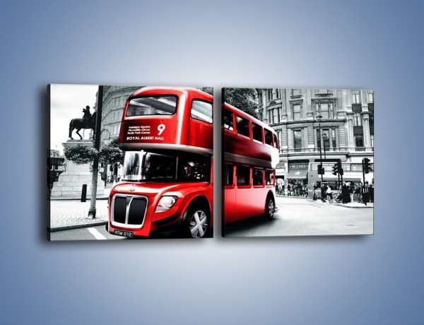 Obraz na płótnie – Czerwony bus w Londynie – dwuczęściowy kwadratowy poziomy AM540