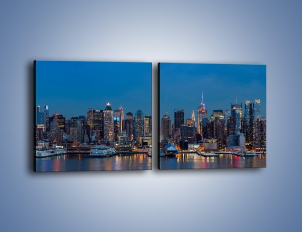 Obraz na płótnie – Panorama Nowego Yorku w nocy – dwuczęściowy kwadratowy poziomy AM809