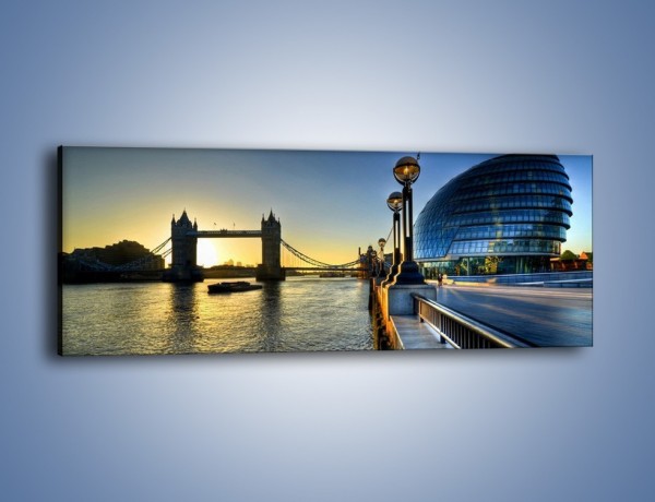 Obraz na płótnie – Londyński Tower Bridge – jednoczęściowy panoramiczny AM348