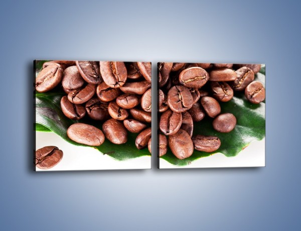 Obraz na płótnie – Ziarna kawy na liściu – dwuczęściowy kwadratowy poziomy JN419