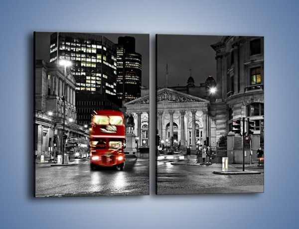 Obraz na płótnie – Czerwony autobus w Londynie – dwuczęściowy prostokątny pionowy AM395