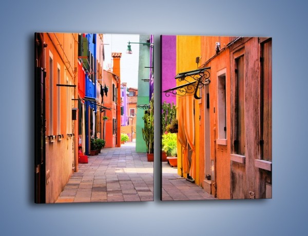 Obraz na płótnie – Kolorowa uliczka we włoskim Burano – dwuczęściowy prostokątny pionowy AM509