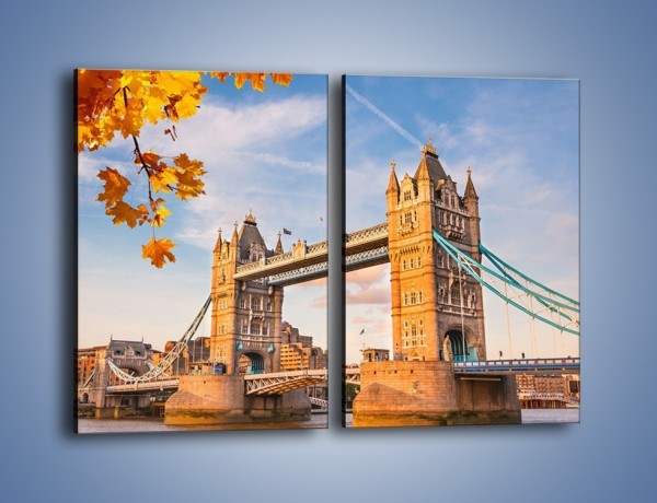 Obraz na płótnie – Tower Bridge jesienną porą – dwuczęściowy prostokątny pionowy AM511