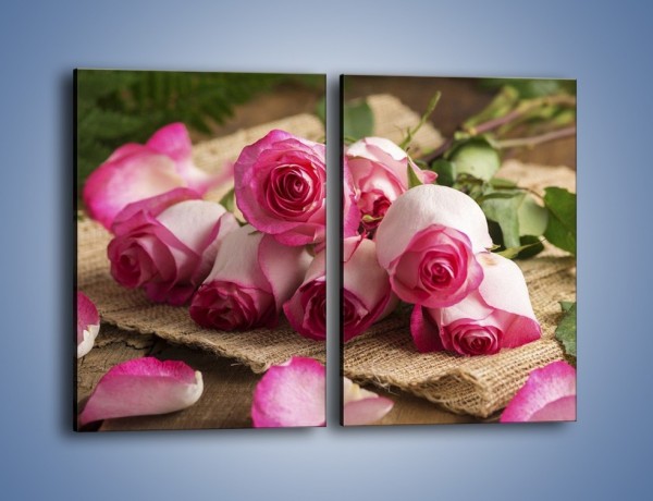 Obraz na płótnie – Zapomniane chwile wśród róż – dwuczęściowy prostokątny pionowy K838