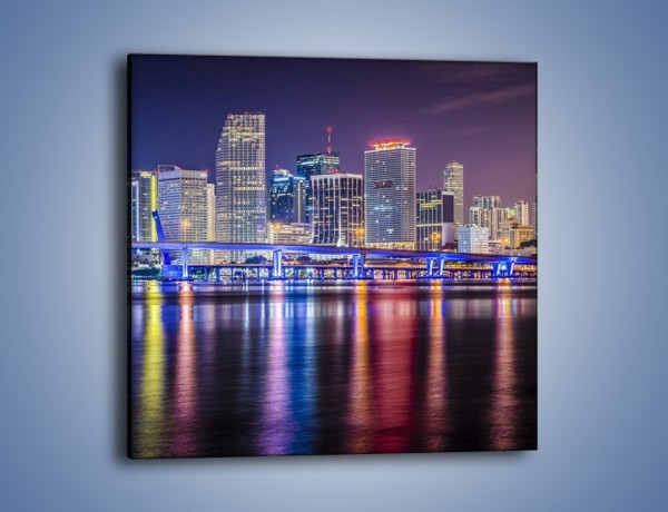 Obraz na płótnie – Światla Miami w odbiciu wód Biscayne Bay – jednoczęściowy kwadratowy AM813