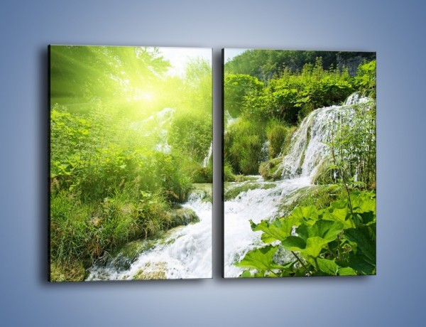 Obraz na płótnie – Wodospad ukryty w zieleni – dwuczęściowy prostokątny pionowy KN228