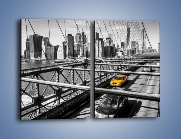 Obraz na płótnie – Taksówka na nowojorskim moście – dwuczęściowy prostokątny pionowy TM224