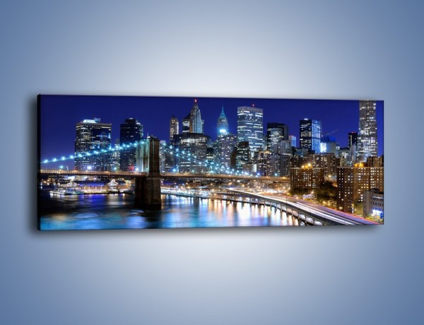 Obraz na płótnie – Nocne światła Nowego Yorku – jednoczęściowy panoramiczny AM726