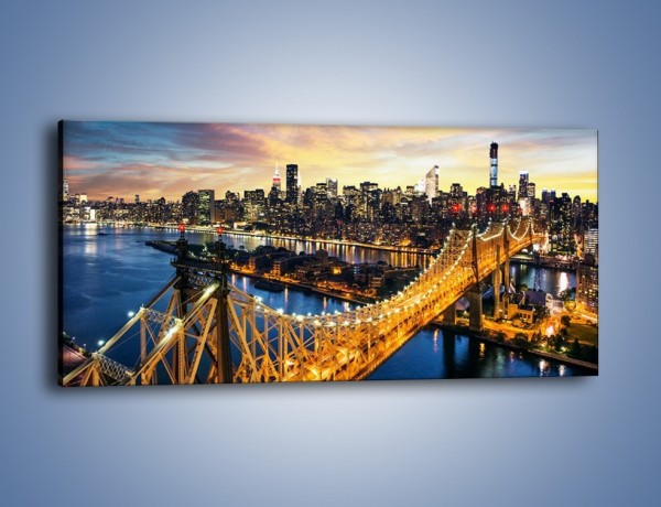 Obraz na płótnie – Queensboro Bridge w Nowym Yorku – jednoczęściowy panoramiczny AM768