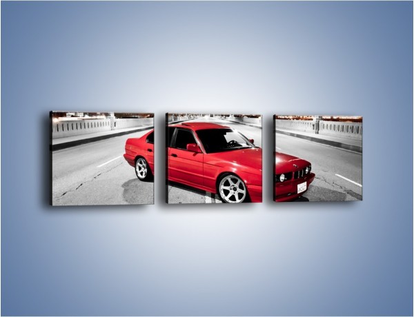 Obraz na płótnie – BMW 5 E34 na moście – trzyczęściowy TM227W1