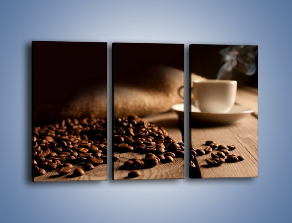 Obraz na płótnie – Ziarna kawy na drewnianym stole – trzyczęściowy JN457W2