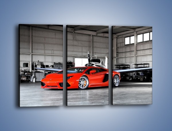 Obraz na płótnie – Lamborghini Aventador w hangarze – trzyczęściowy TM191W2