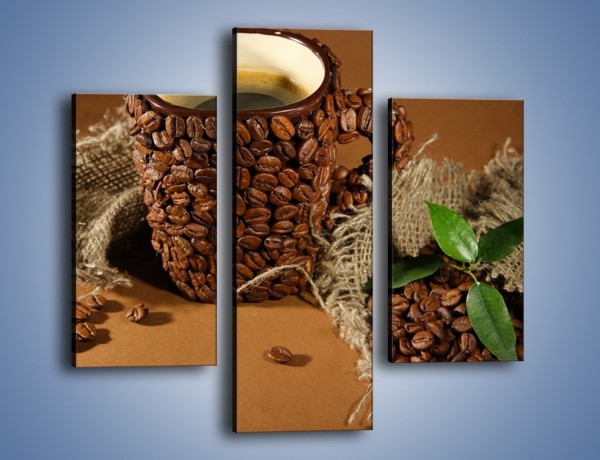 Obraz na płótnie – Kubek z ziarnami kawy – trzyczęściowy JN388W3