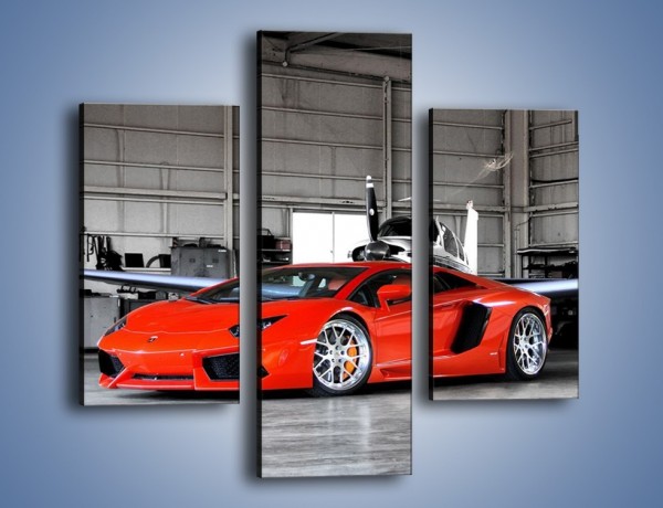 Obraz na płótnie – Lamborghini Aventador w hangarze – trzyczęściowy TM191W3