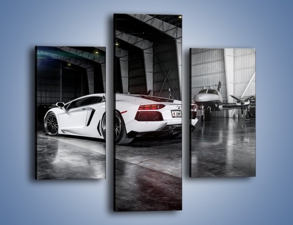 Obraz na płótnie – Lamborghini Aventador i samolot w tle – trzyczęściowy TM204W3