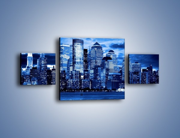 Obraz na płótnie – Wieżowce w odcieniach niebieskiego – trzyczęściowy AM017W4