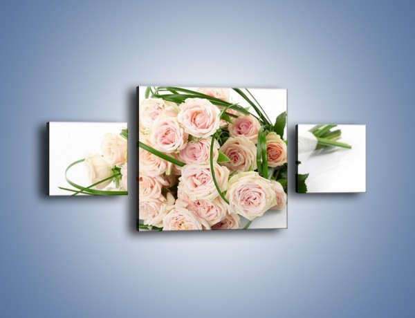 Obraz na płótnie – Wiązanka delikatnie różowych róż – trzyczęściowy K012W4