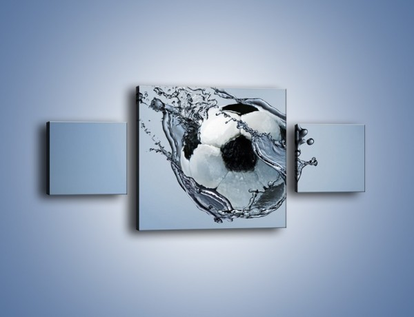 Obraz na płótnie – Piłka w wodnej skorupce – trzyczęściowy O015W4