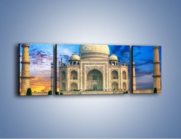 Obraz na płótnie – Tadź Mahal pod niebieskim niebem – trzyczęściowy AM466W5