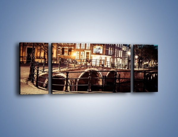Obraz na płótnie – Ulice Amsterdamu wieczorową porą – trzyczęściowy AM693W5