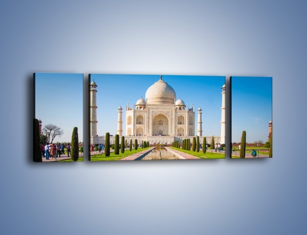 Obraz na płótnie – Taj Mahal pod błękitnym niebem – trzyczęściowy AM750W5