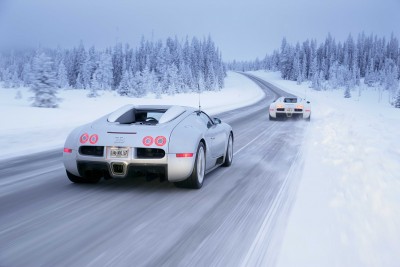 Bugatti Veyron w śniegu - TM134