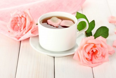 Herbata wśród róż - JN369