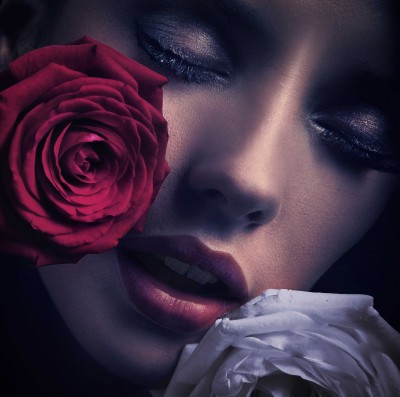 Kobieta i róże - L040