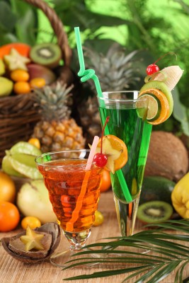 Kolorowe soki z świeżych owoców - JN060
