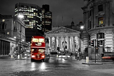 Czerwony autobus w Londynie - AM395
